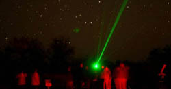 Laserpennen in de astronomie - de leuke en veilige manier